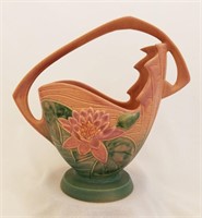1943 Roseville Pottery 12" Water Lily Basket 382-2