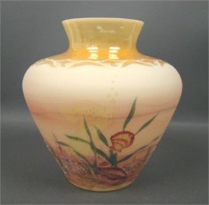 Fenton Iridised Burmese Sea Scape Vase