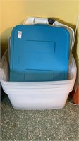 Lot of 4 Totes