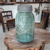 Antique Blue Ball Perfect Mason Jar & Lid