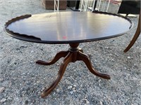 MAHOGANY OVAL COFFEE TABLE