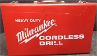 Heavy Duty Milwaukee 12V Cordless 3/8" Drill