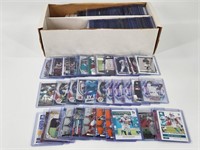 LARGE ASSORTMENT OF MODERN SPORTS CARDS