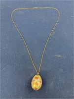 925 Italy Gold tone necklace, pendant is not,