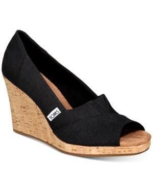 Classic Wedge Sandal in Black W7.5 $64