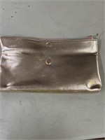 CHI purse