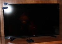 44" HISENSE FLATSCREEN TELEVISION