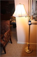 FLOOR LAMP