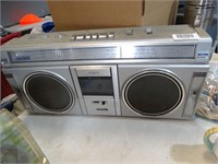 Panasonic 1980's Boombox Radio / Cassette