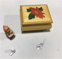 small wood box & trinkets