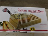 ACRYLIC BREAD SLICER IN BOX
