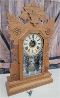 Nice Oak gingerbread Gilbert clock W/key &