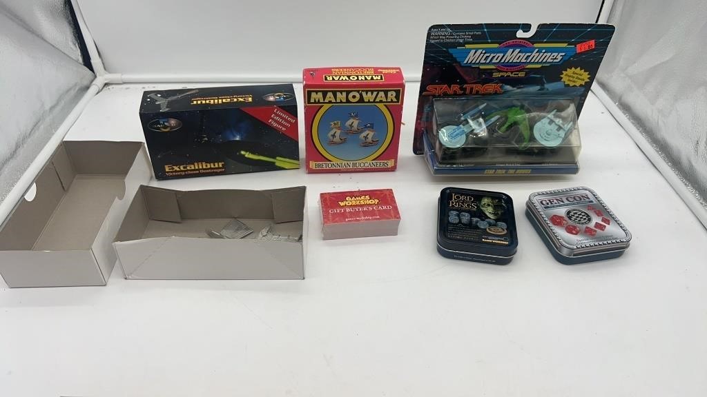 COLLECTIBLE AND VINTAGE TOY AUCTION #8