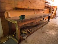 Work Bench with vise