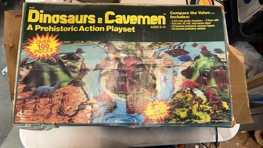 COLLECTIBLE AND VINTAGE TOY AUCTION #8