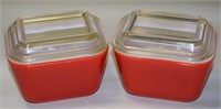 (2) Vtg Pyrex Red Refrigerator Jars w/ Lids B23 &