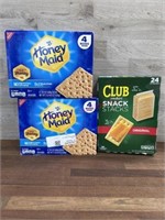 2- 4 pack graham crackers & club crackers