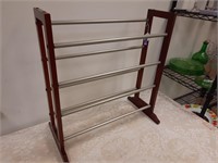 Towel rack expandable