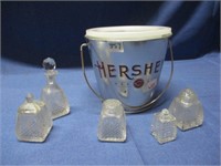 hershey pail and shakers