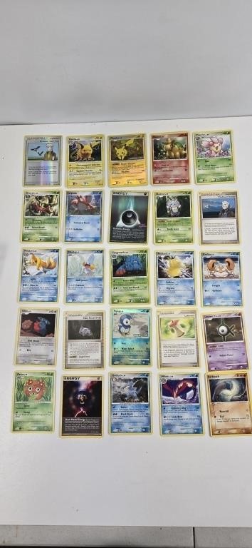 25 Each 2006-09 Pokemon Cards with case