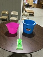 Dry swiffer and two buckets