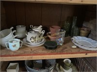 Group of vintage glassware and kitchen items