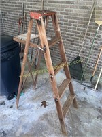 Wooden folding ladder