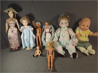 Rare Lot of Vintage Dolls w/ 1966 Barbie,