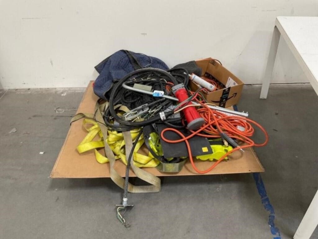 Pallet of Assorted Cords/Straps/Misc Parts