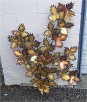 Metal Tree Branch & Leaves Decoration