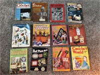 GROUP OF VINTAGE MAGAZINES