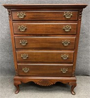 Vintage Mahogany Chest of Drawers