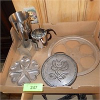 ALUMINUM MOLD, TINWARE PLAQUE, SIFTER, STAINLESS>>