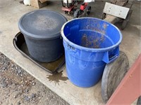 Trash Can, Oil Change Tub & Tub w/Lid
