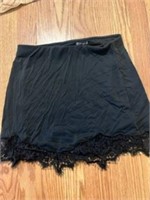Silk black lace skirt XS