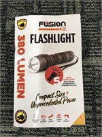 Flashlight - Rechargeable- 380 Lumen