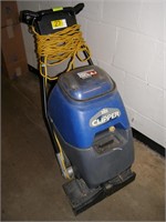 Windsor Clipper CLP12 Carpet Extractor