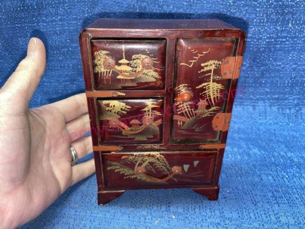 Vtg miniature Japanese lacquer wardrobe - 6in tall