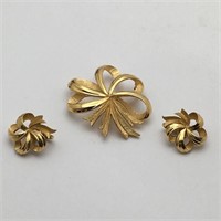 Trifari Goldtone Earring & Brooch Set