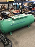 AIR STORAGE TANK, APPROX 5 FT LONG, 24" ACROSS