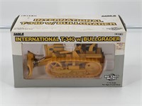 International T-340 w/bullgrader 1/16 scale