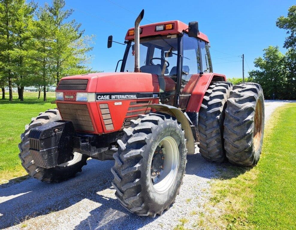 1993 Case International 5250 Maxxum Tractor. 4139