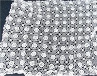 HAND CROCHET COVERLET / TABLECLOTH COVER 72' X 80"