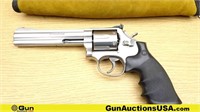 S&W 686-4 .357 MAGNUM Revolver. Excellent. 5 7/8"