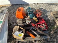 PALLET WITH GAS CAN, GREASE GUNS, PAINT BRUSHES,