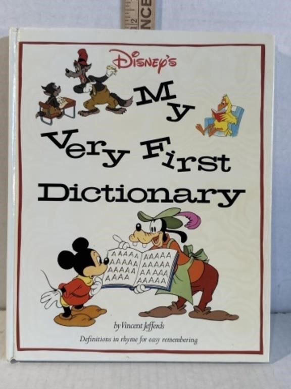 1988 vintage Disney My Very First Dictionary. in