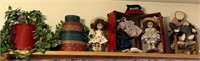 J - LOT OF COLLECTIBLE DOLLS & HOME DECOR (B16)