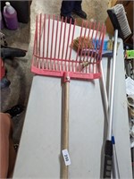 Brushes, Manure Scoop