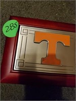 WOODEN TENNESSEE BOX