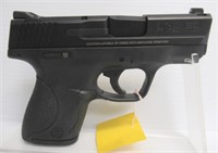 Smith and Wesson model M&P shield cal 9mm 8 shot